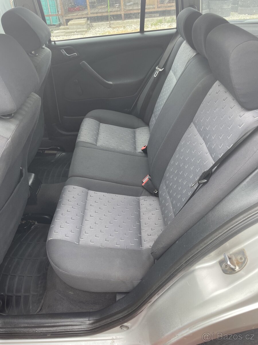 Škoda Octavia 1.9tdi - 8