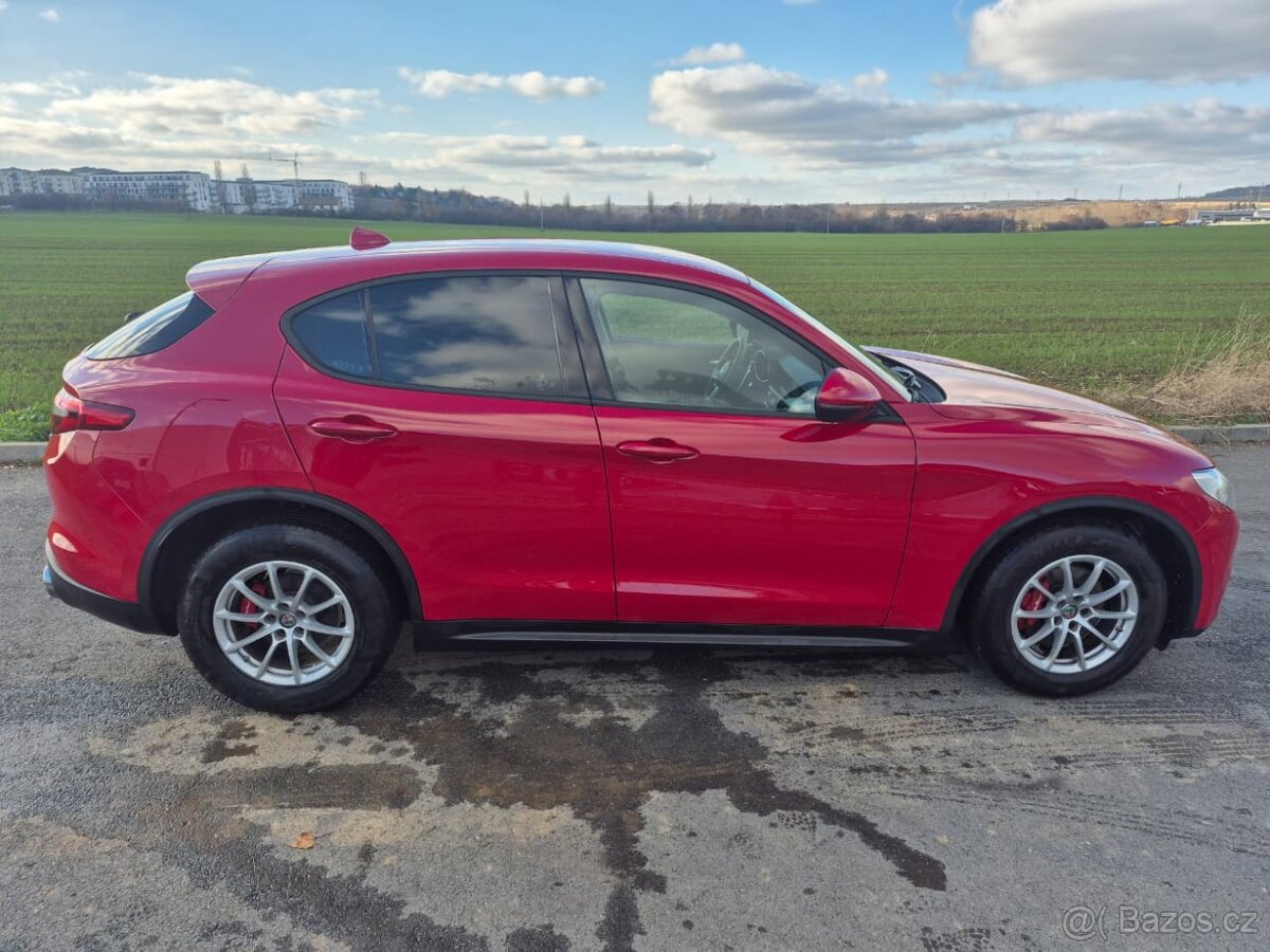 Alfa Romeo Stelvio 2.2 JTDM 140kW - 8