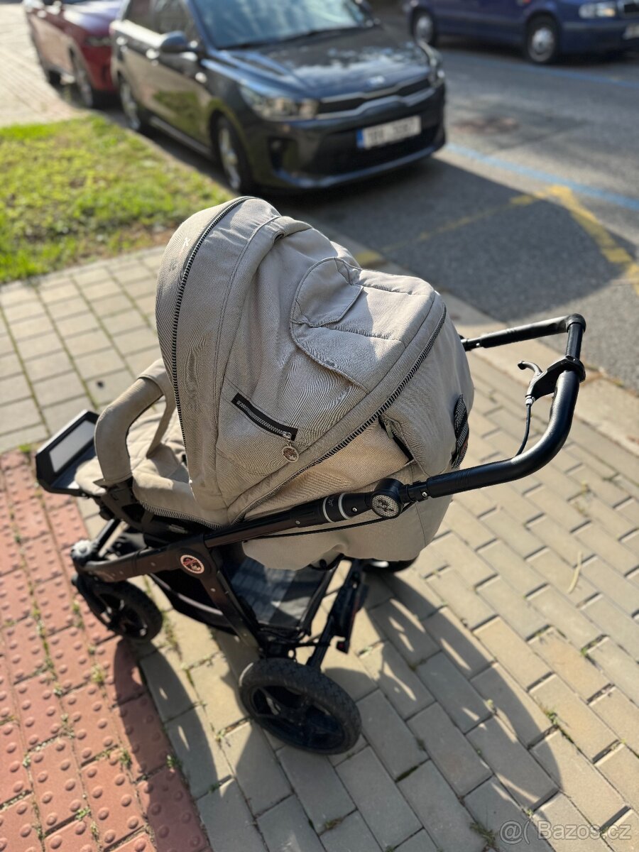 Kočárek HARTAN - 8