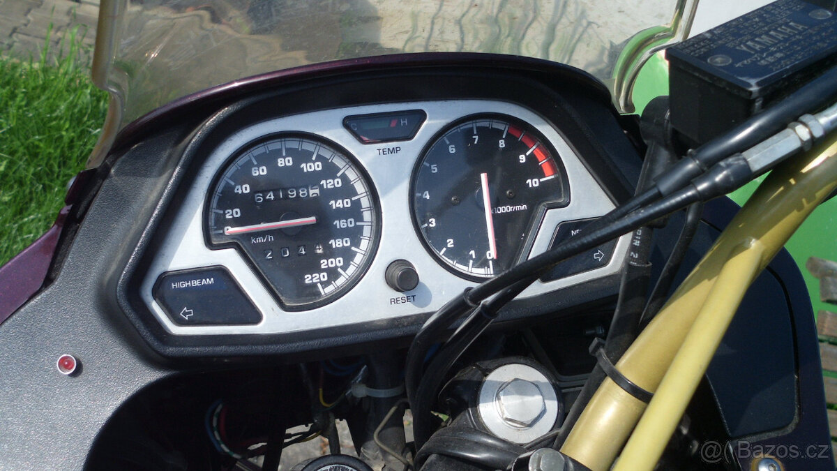 Yamaha XTZ 750 Supertenere - 8