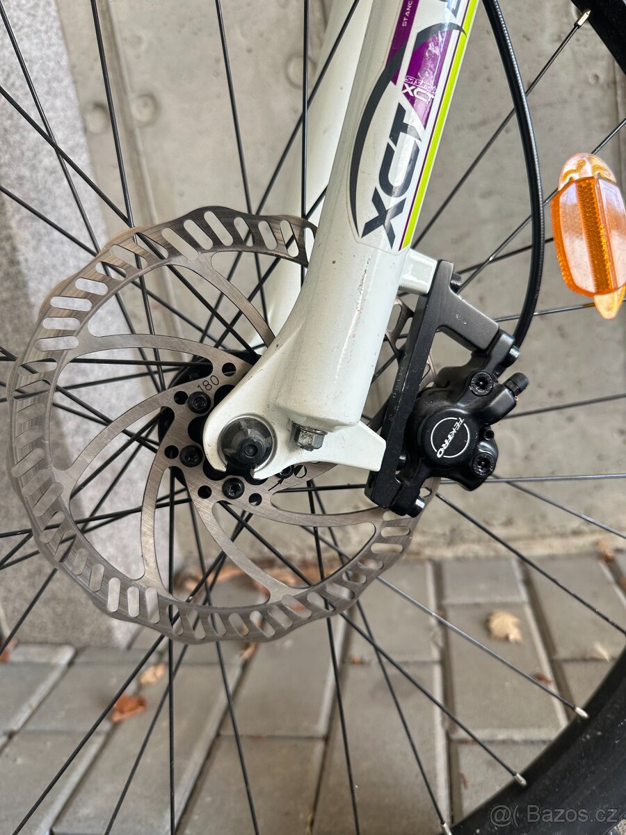 Dámské horské kolo Genesis Zero – Shimano Alivio, kotoučové - 8