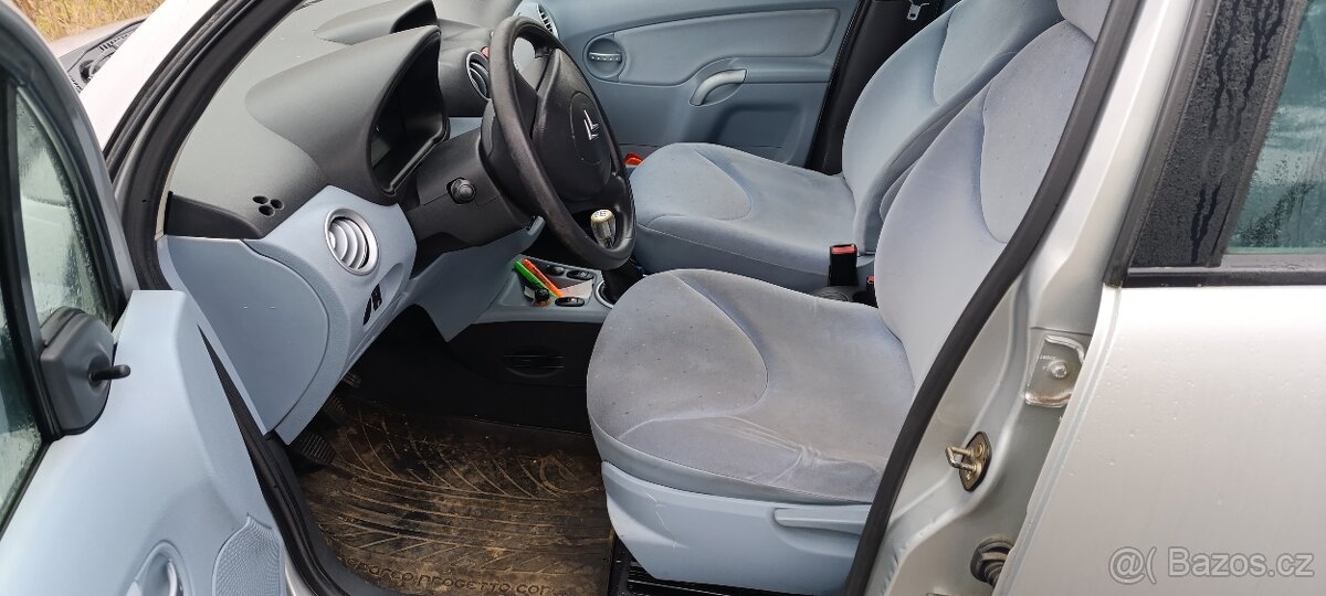 Prodám Citroen C3 1.1 benzín - 8