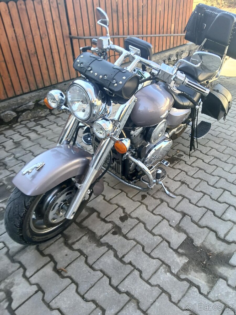 Kawasaki VN 1600 - 8