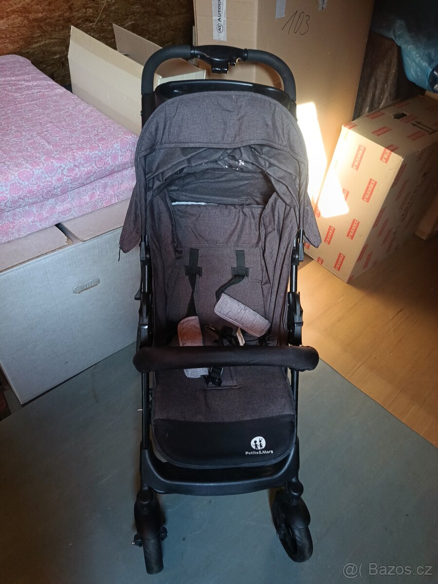 Sportovní kočárek - 8