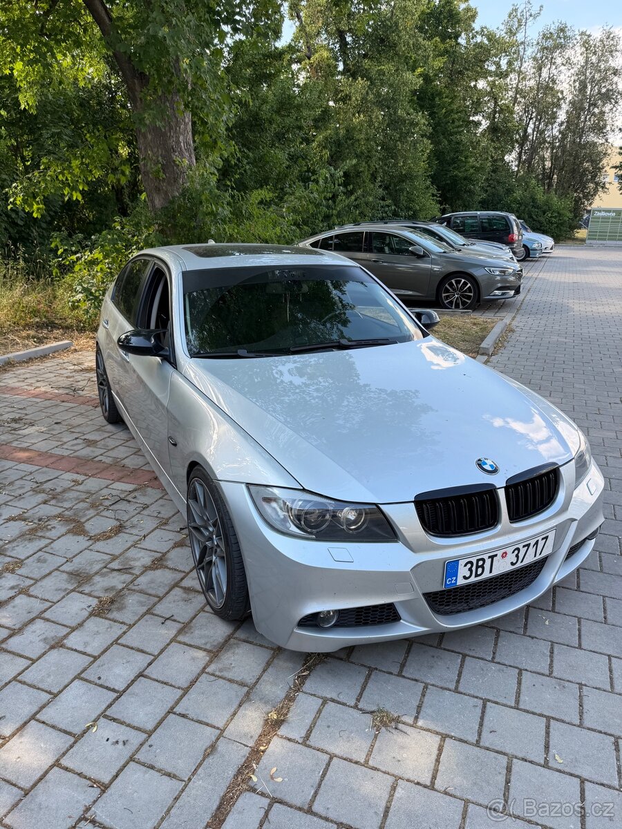 BMW 325i E90 - 8