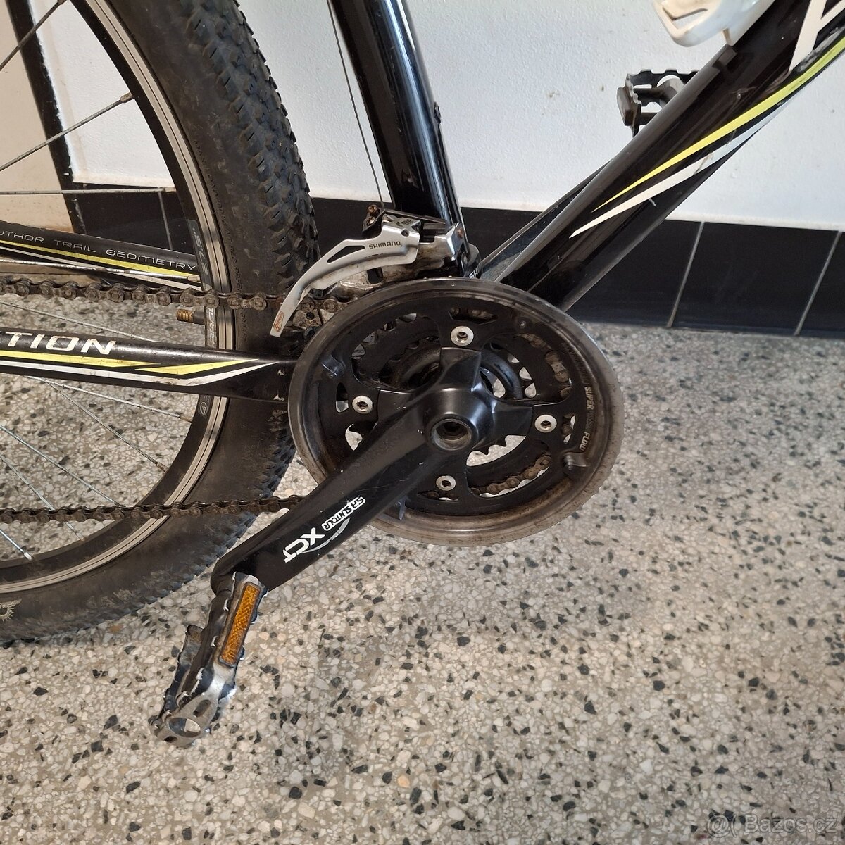 Author Solution 27,5 - 8