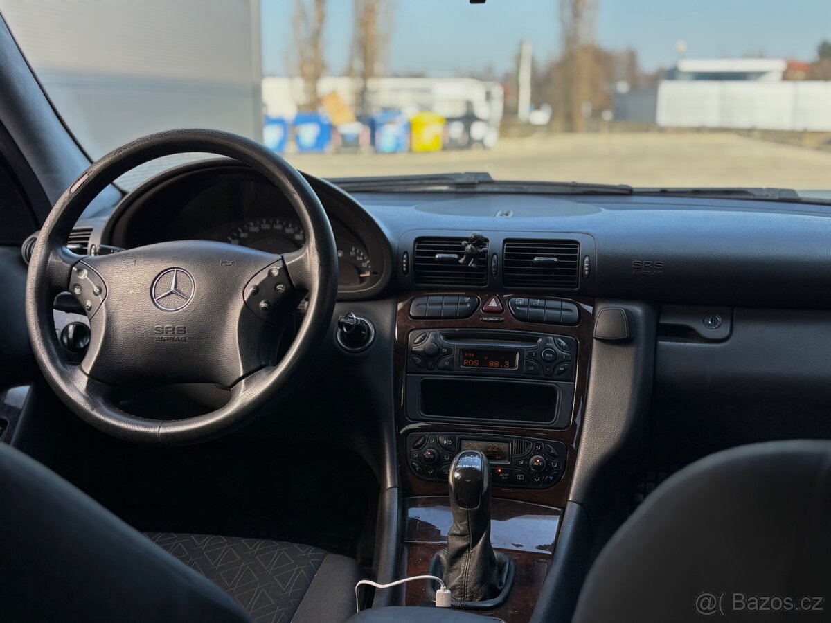 Mercedes C w203 - 220cdi - 8