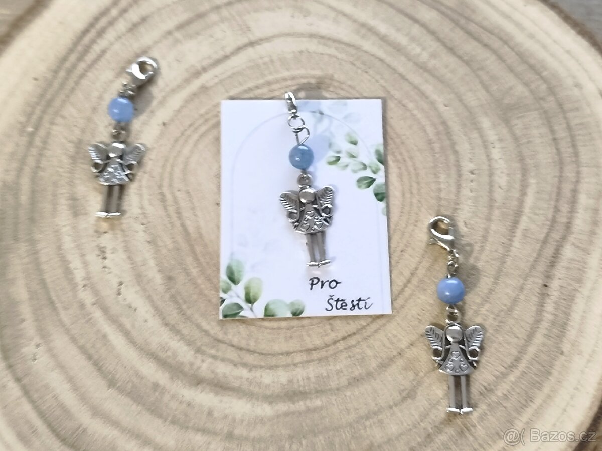 Přívěsek - Andělka s modrým křemenem - 8