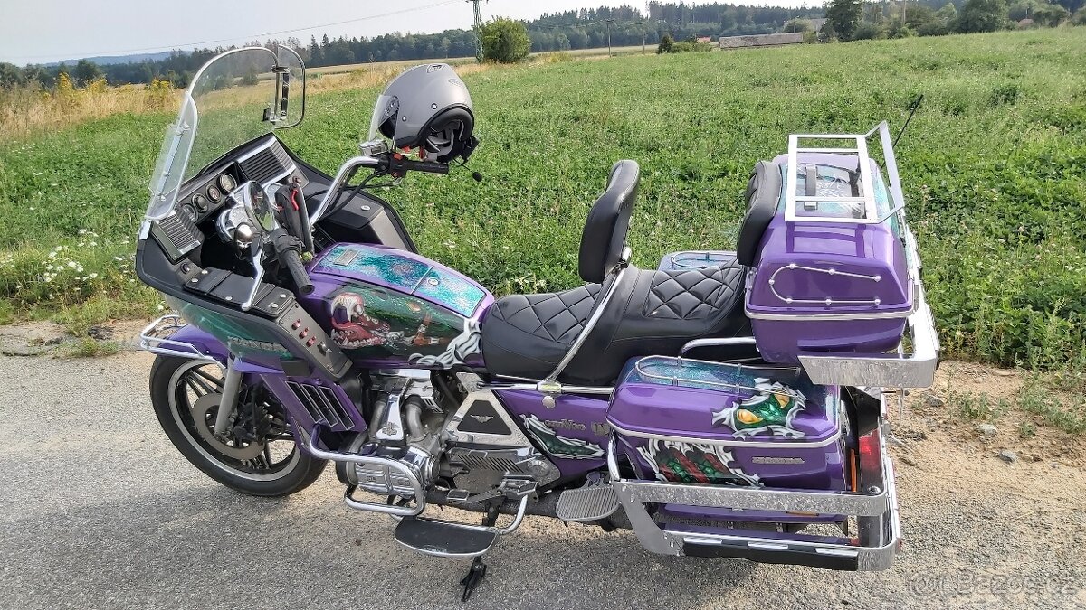 Honda Goldwing 1100 - 8
