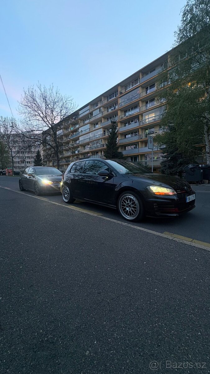 Golf 7 GTI Performance - 8