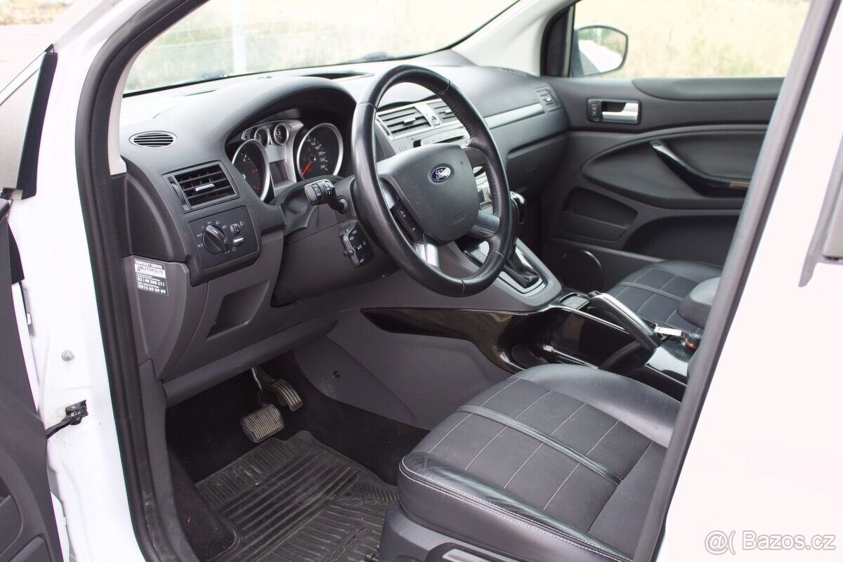 Ford Kuga 2.0 TDCi Titanium AWD / 103kW / M6 / 2013 - 8