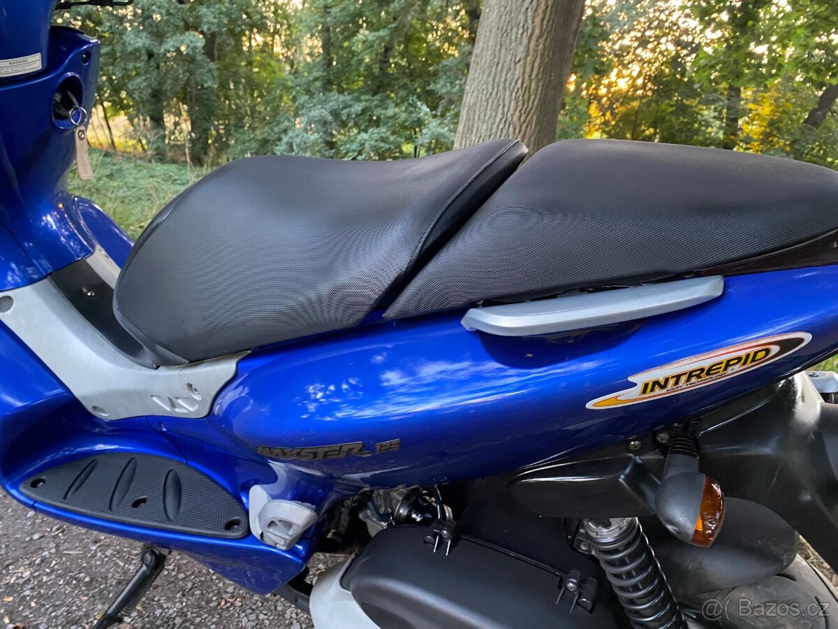 Yamaha Maxster 125 - 8