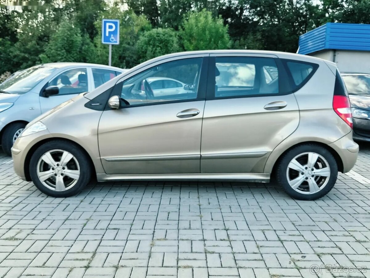 Mercedes-Benz Třídy A, 1.5i AUTOMAT - 8