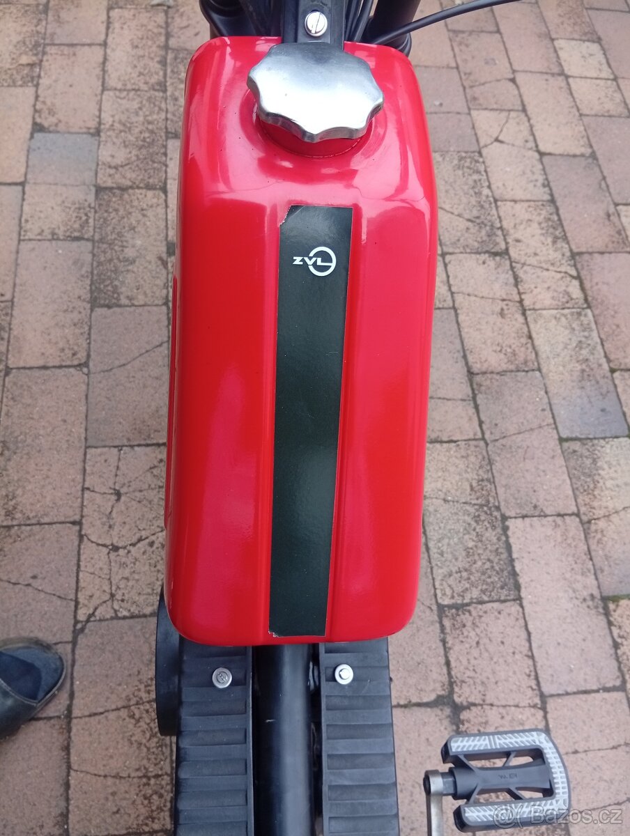 Prodám Babeta 210 červené barvy (3) nový model - 8