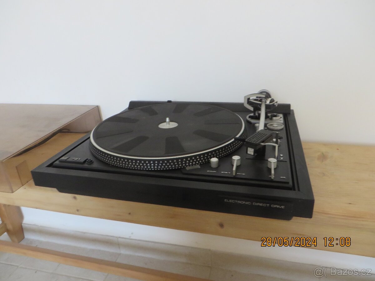 Gramofon Dual CS 721 - 8