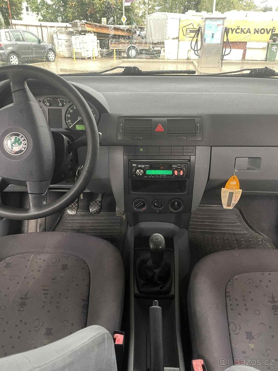 Škoda fabia 1,4 - 8