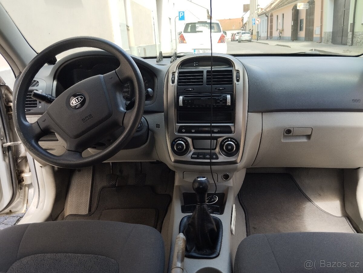 Cerato 2.0 benzí + plyn - 8