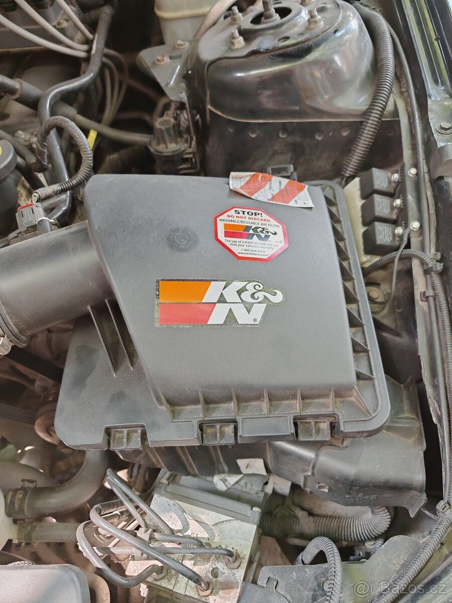 Ford Mustang 2005 V6 4.0l - 8