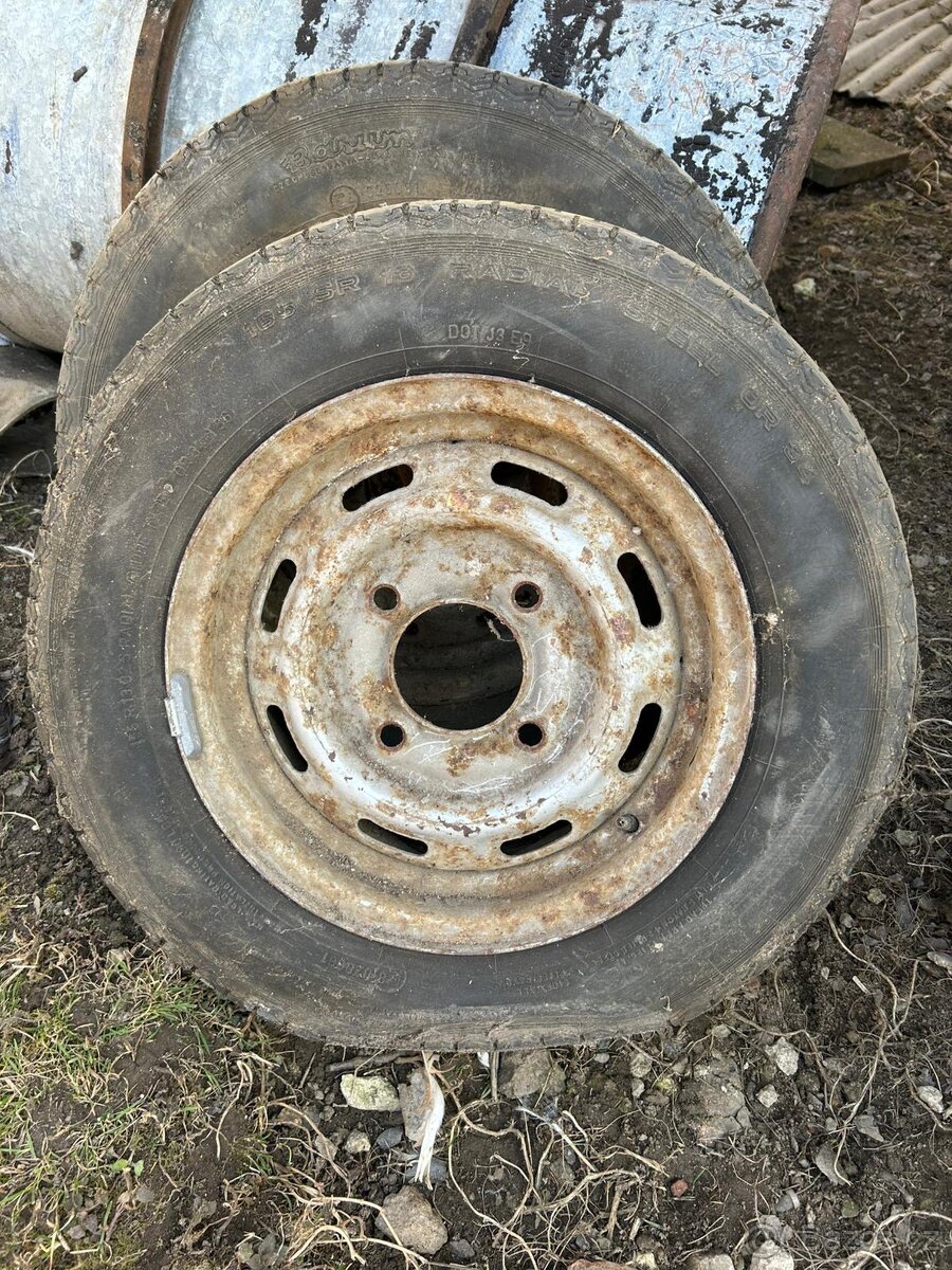 Různé náhradní díly na Škoda 105,120 (úžovka) - 8