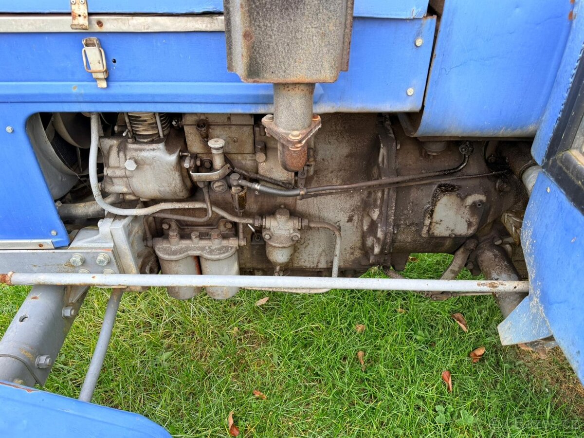 Traktor zetor 5511 - 8