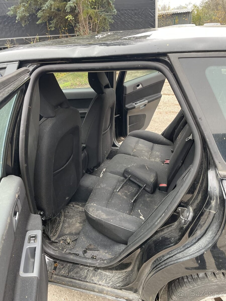 Volvo V50 2010 2.0 TDI 100kw - 8