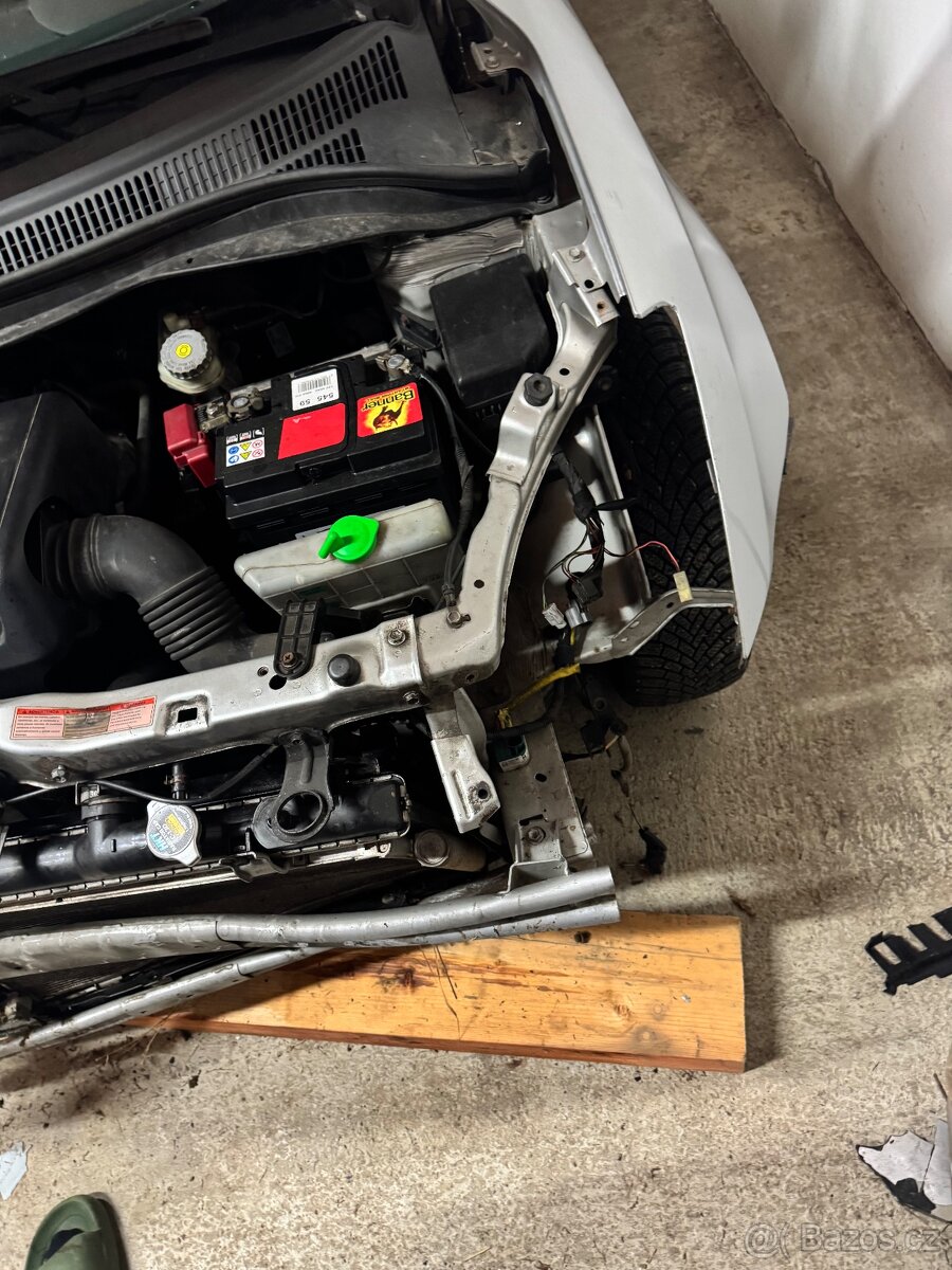 Suzuki swift 1.6 sport 2007 - 8