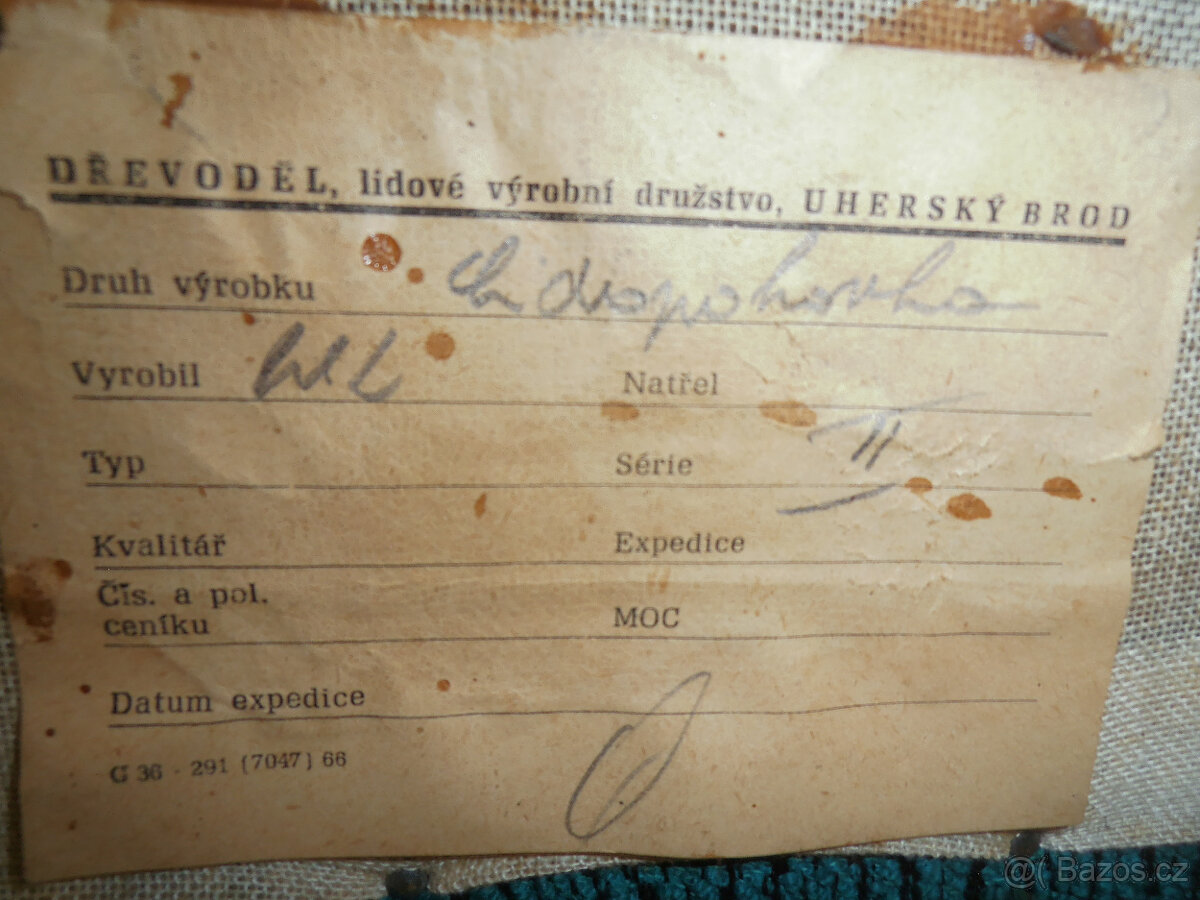 Praščák-gauč - 8