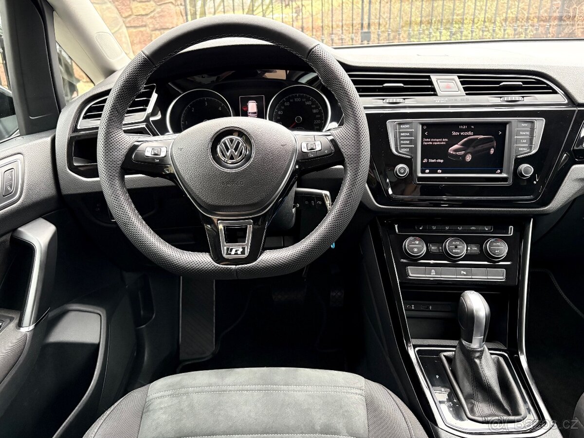 VW TOURAN 2,0TDI 110kW DSG HIGHLINE -FULL LED- - 8