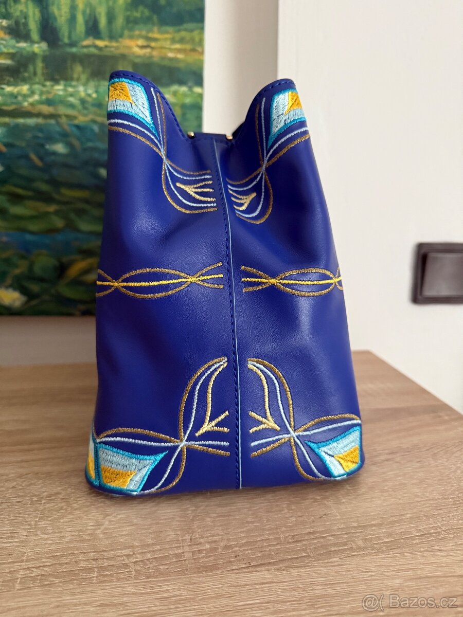 Sara Iris kožená vyšivaná kabelka Dajana Rodriguez - 8