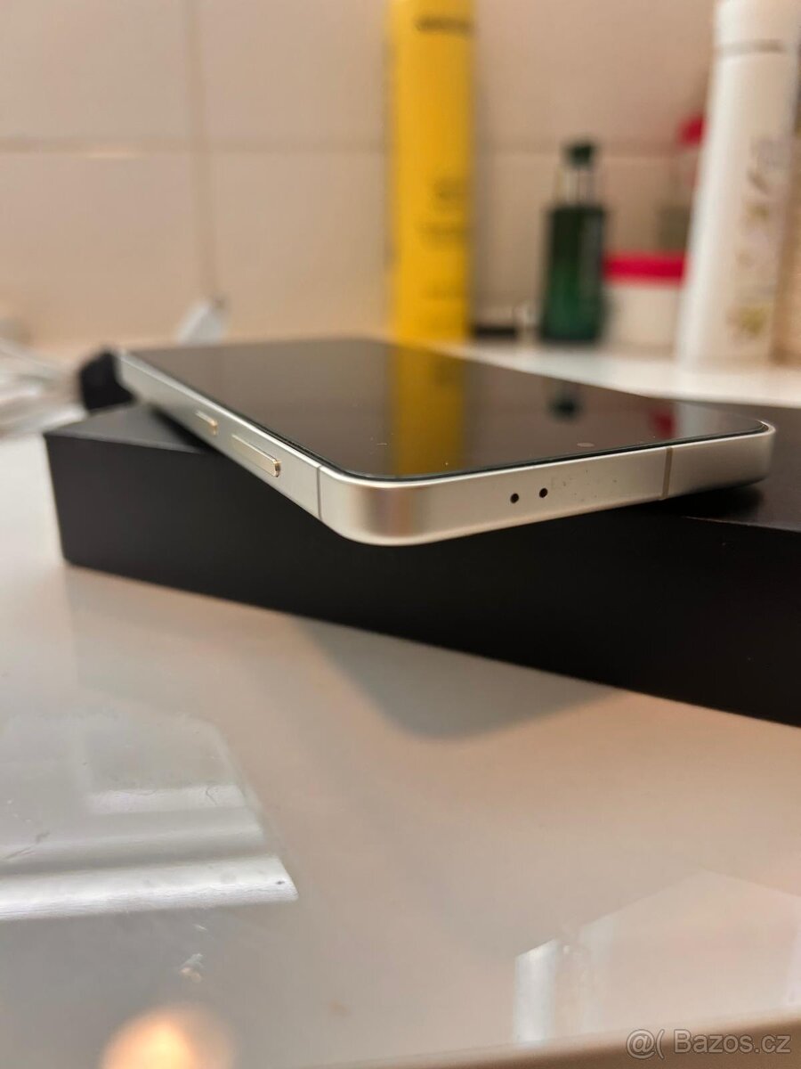 Samsung Galaxy S24 (S921B), 8GB/128GB, žlutá - 8