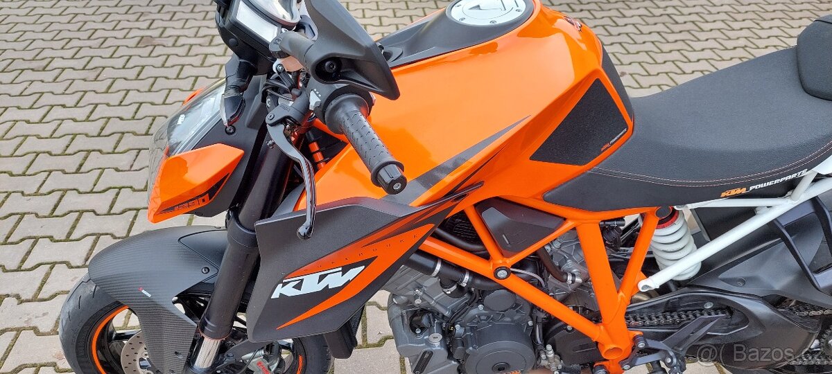 KTM 1290 SuperDuke - 8