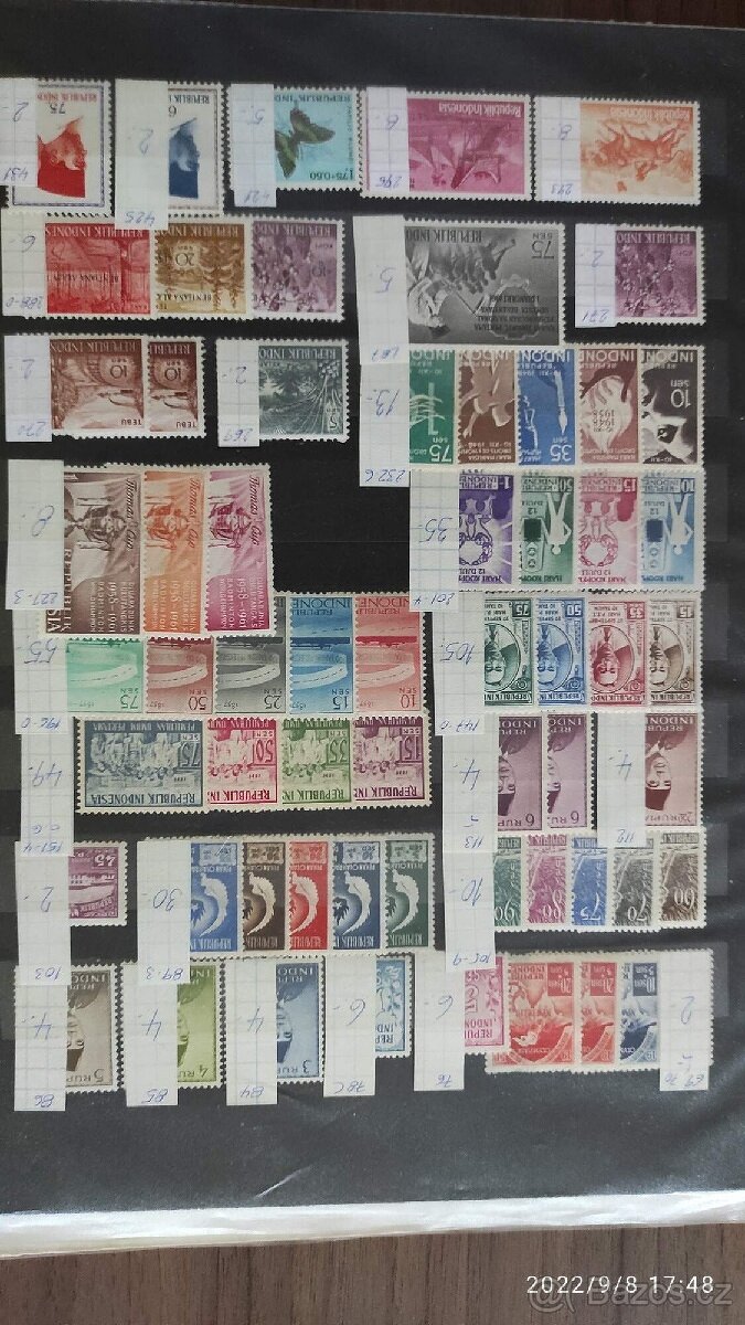 Filatelie-36 prodám album Asie - 8