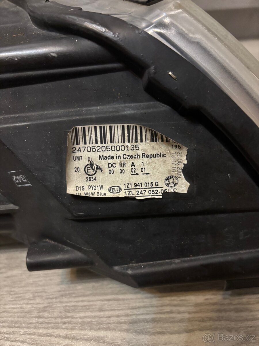 Přední xenonové světla Škoda Octavia 2 facelift - 8