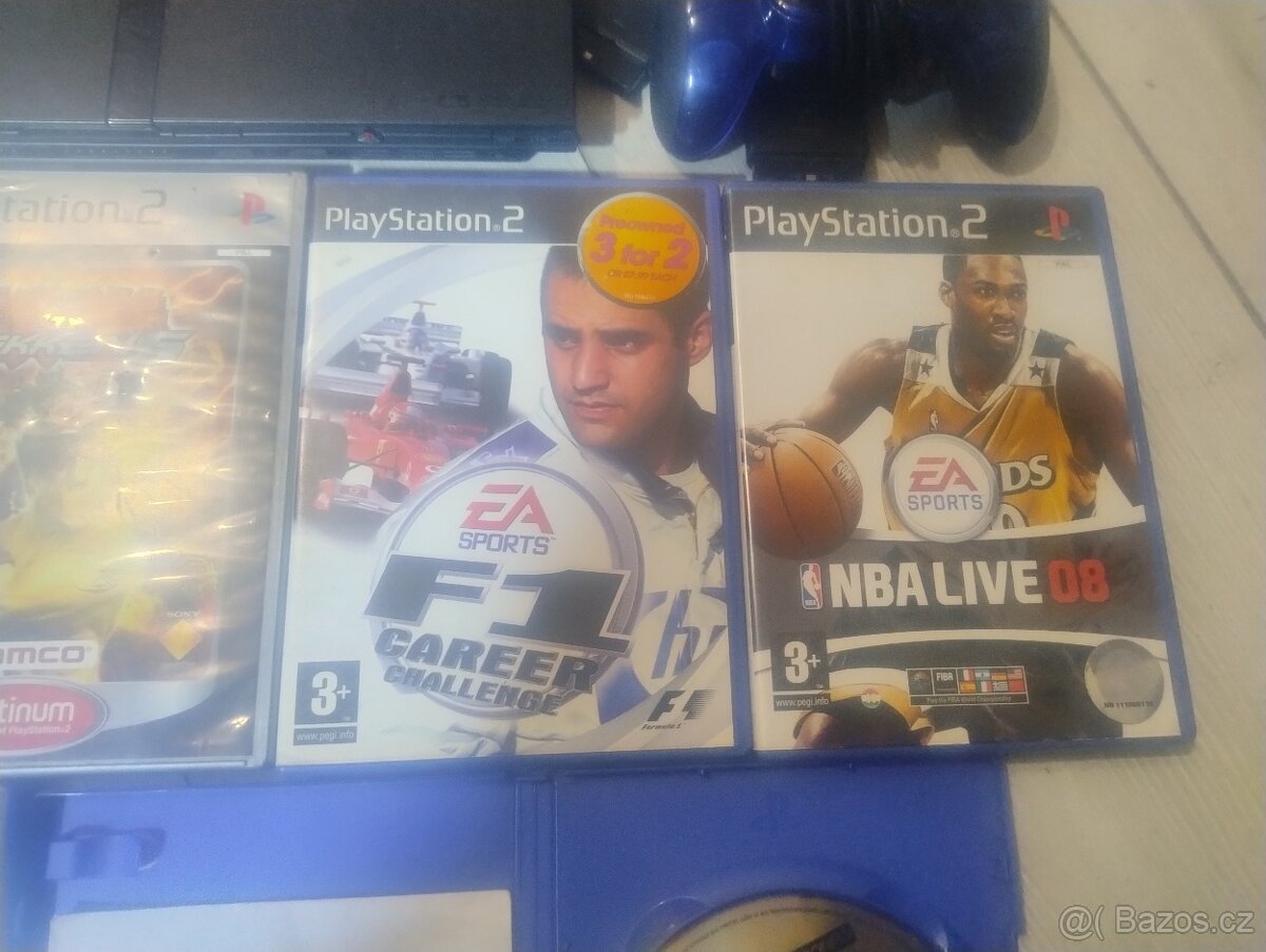 PlayStation 2 Slim + 2 ovladače,kabely,7her - 8