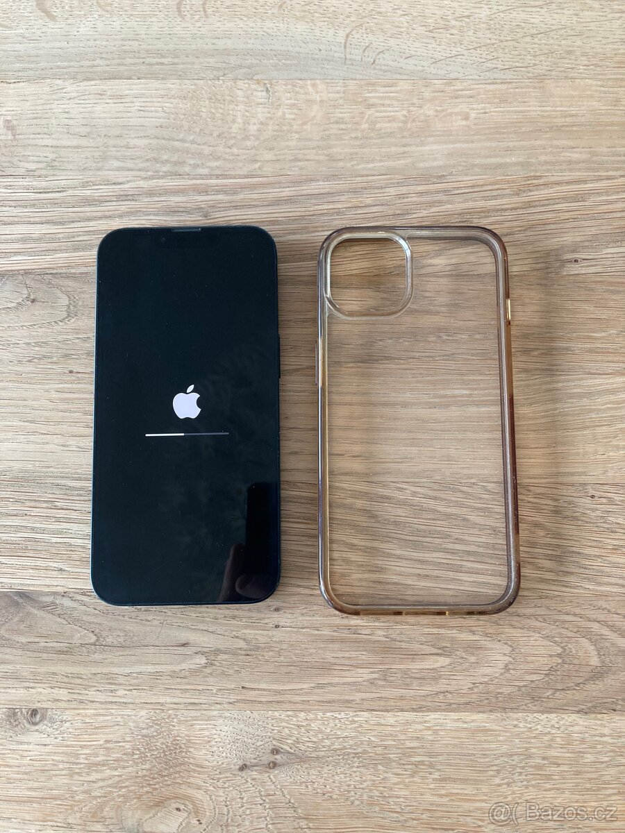 Apple iPhone 13 128 gb- baterie 84% - 8