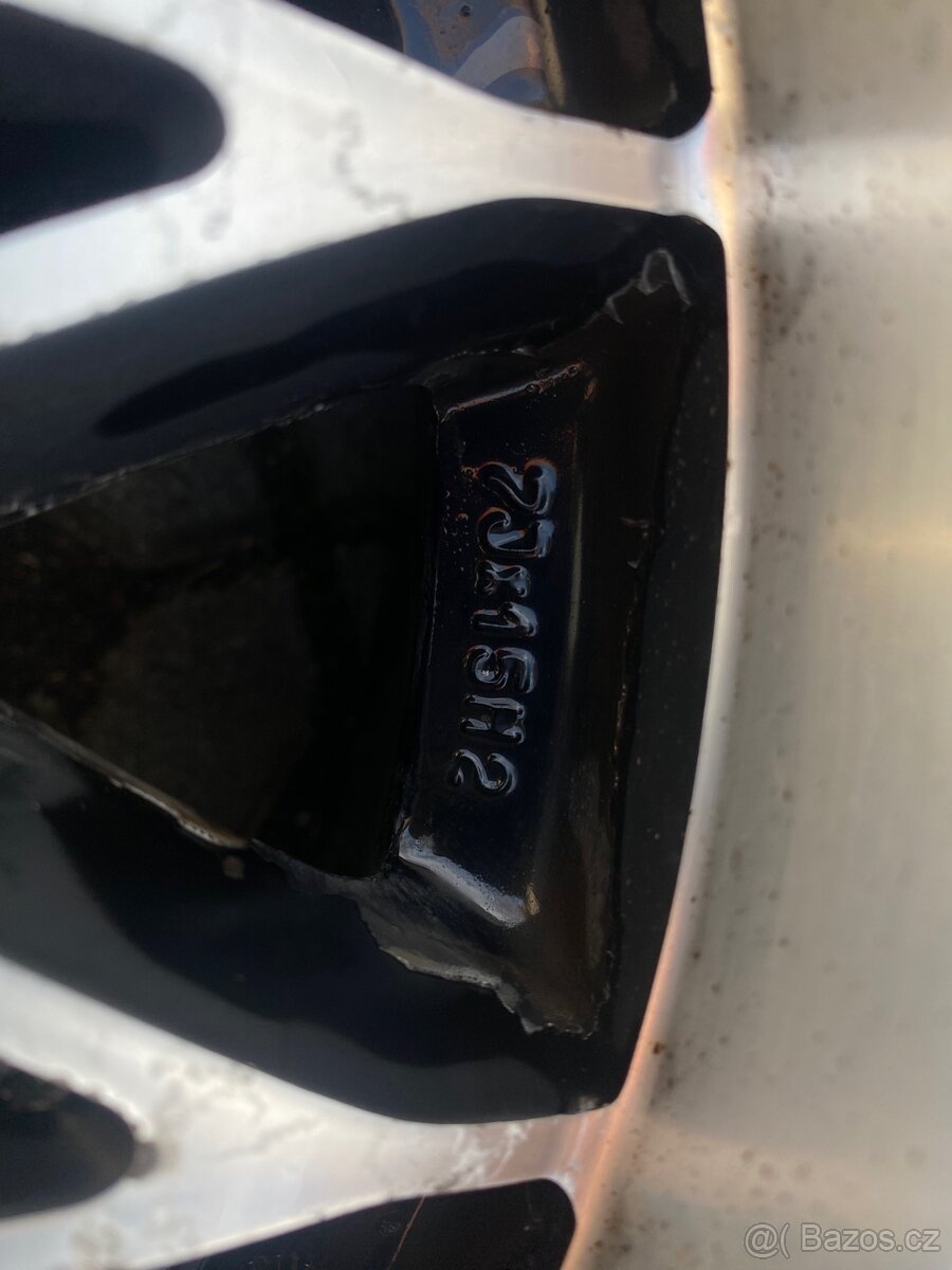 Alu kola 5x114,3, R15, 7J, ET28 - 8