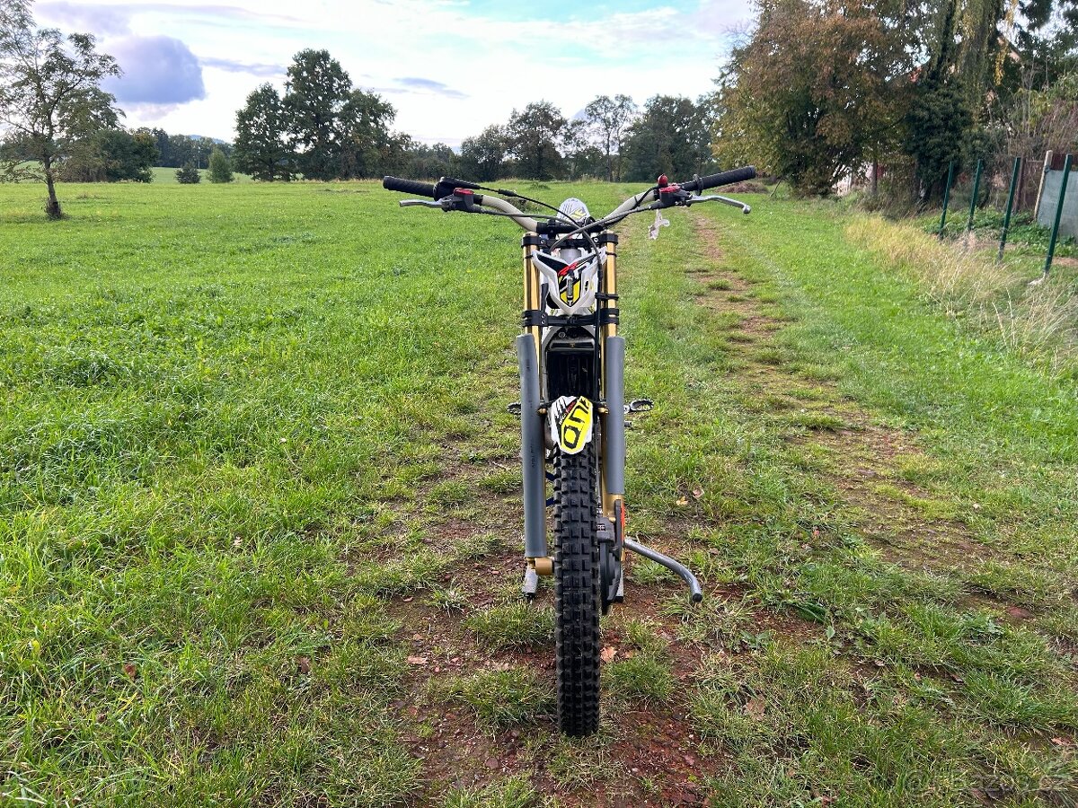 TRS One 300 RR 2019 - 8