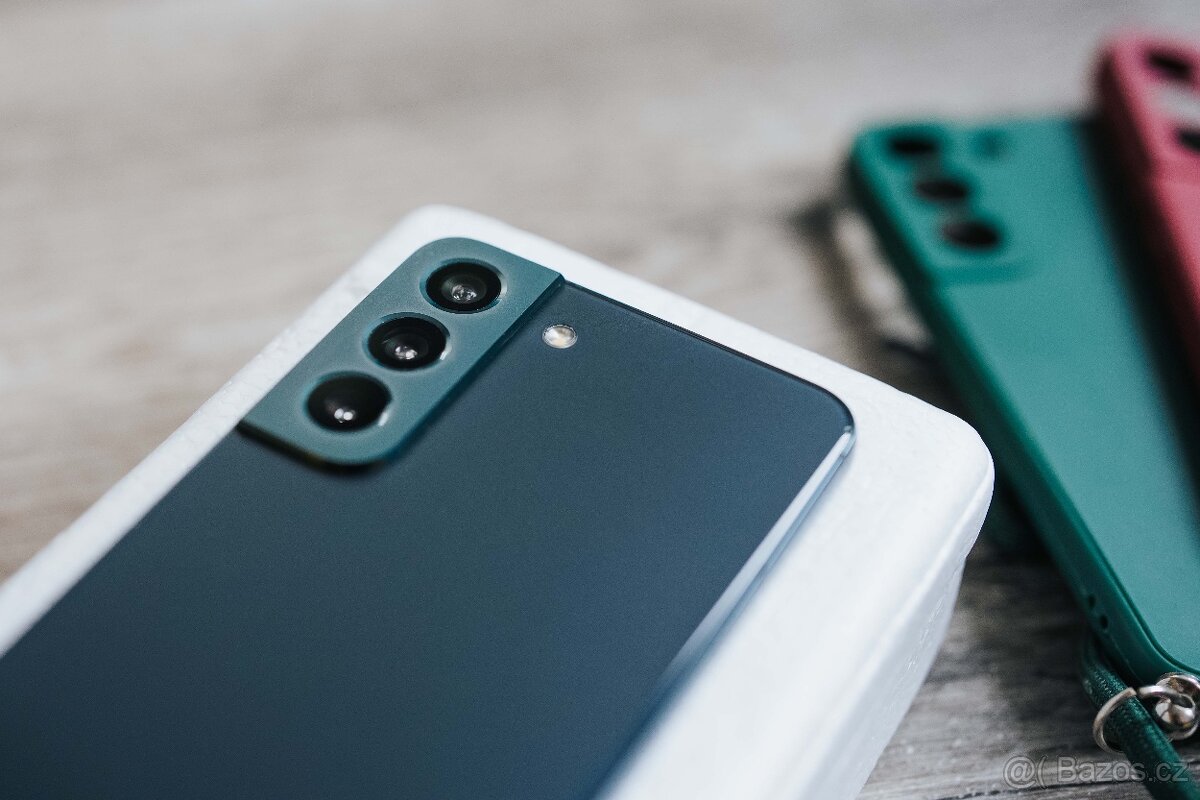 Samsung Galaxy S22 256GB - 8