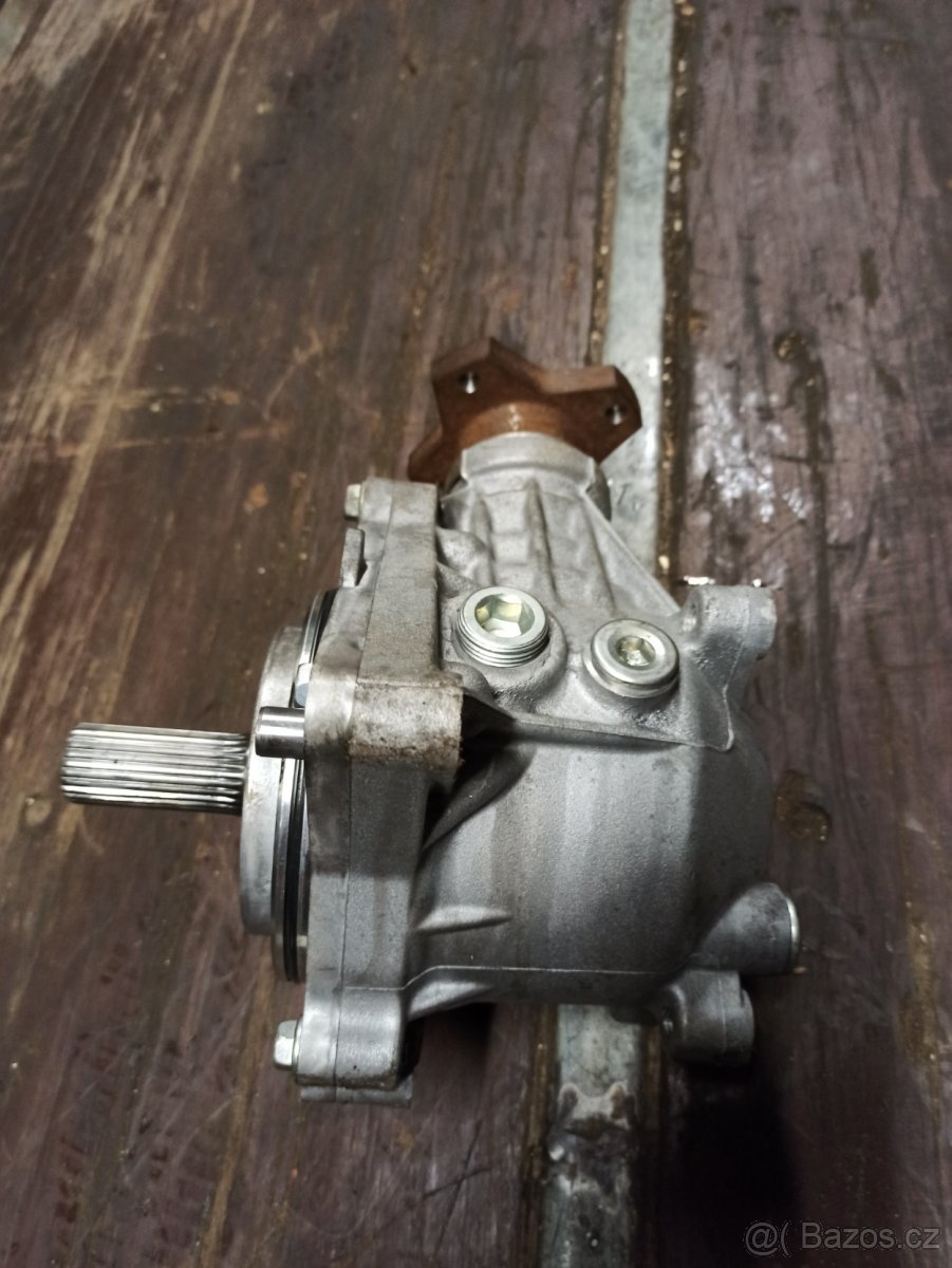 Přední rozvodovka Nissan - 8