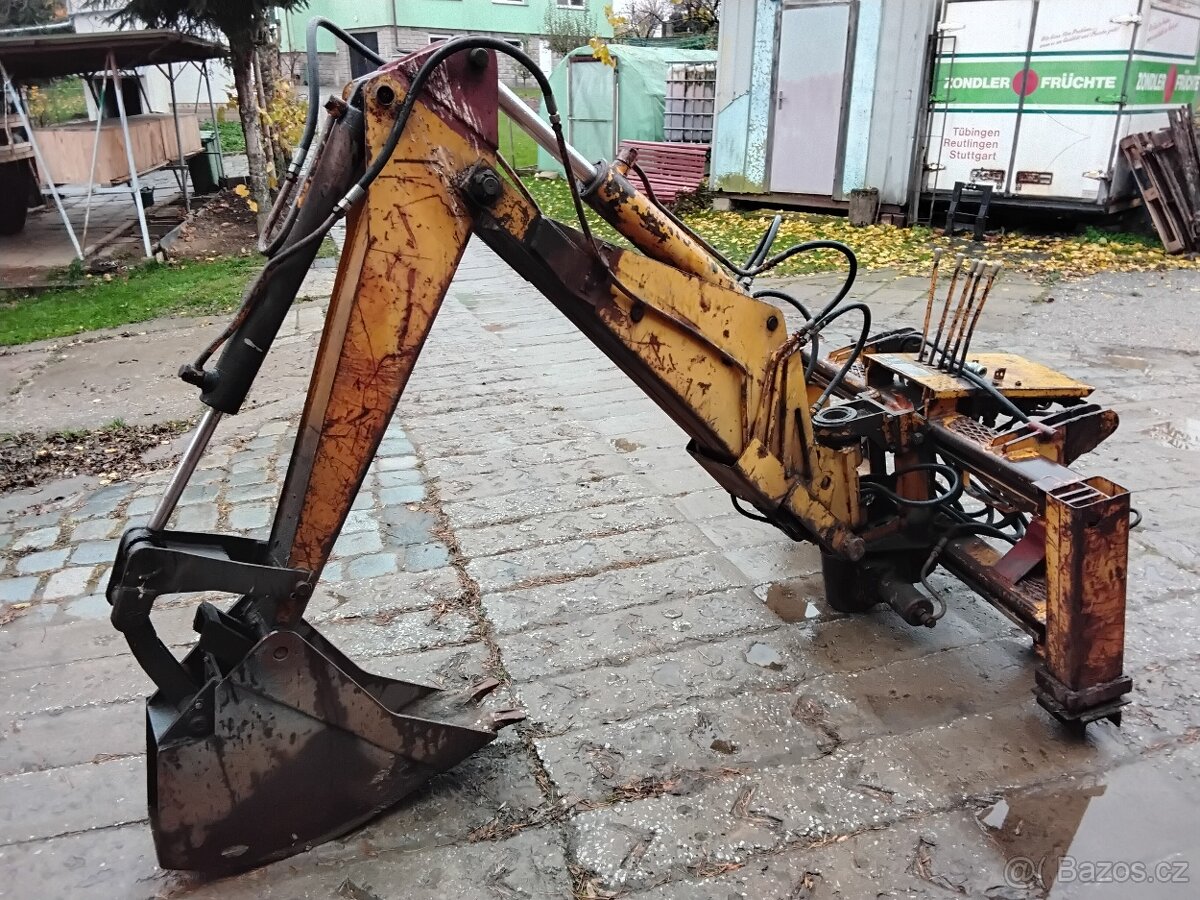 Podkop na smykoví nakladač - 8