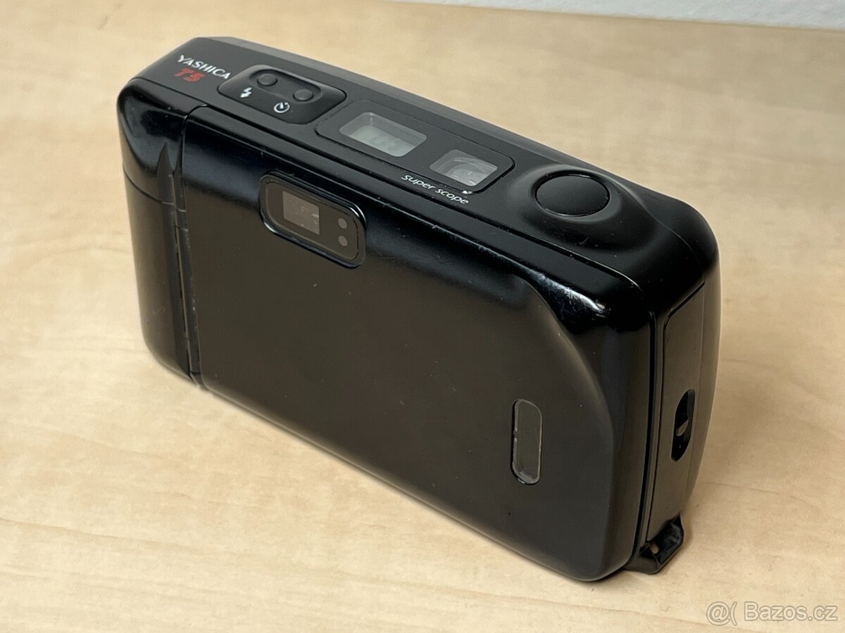 YASHICA T5 - 8