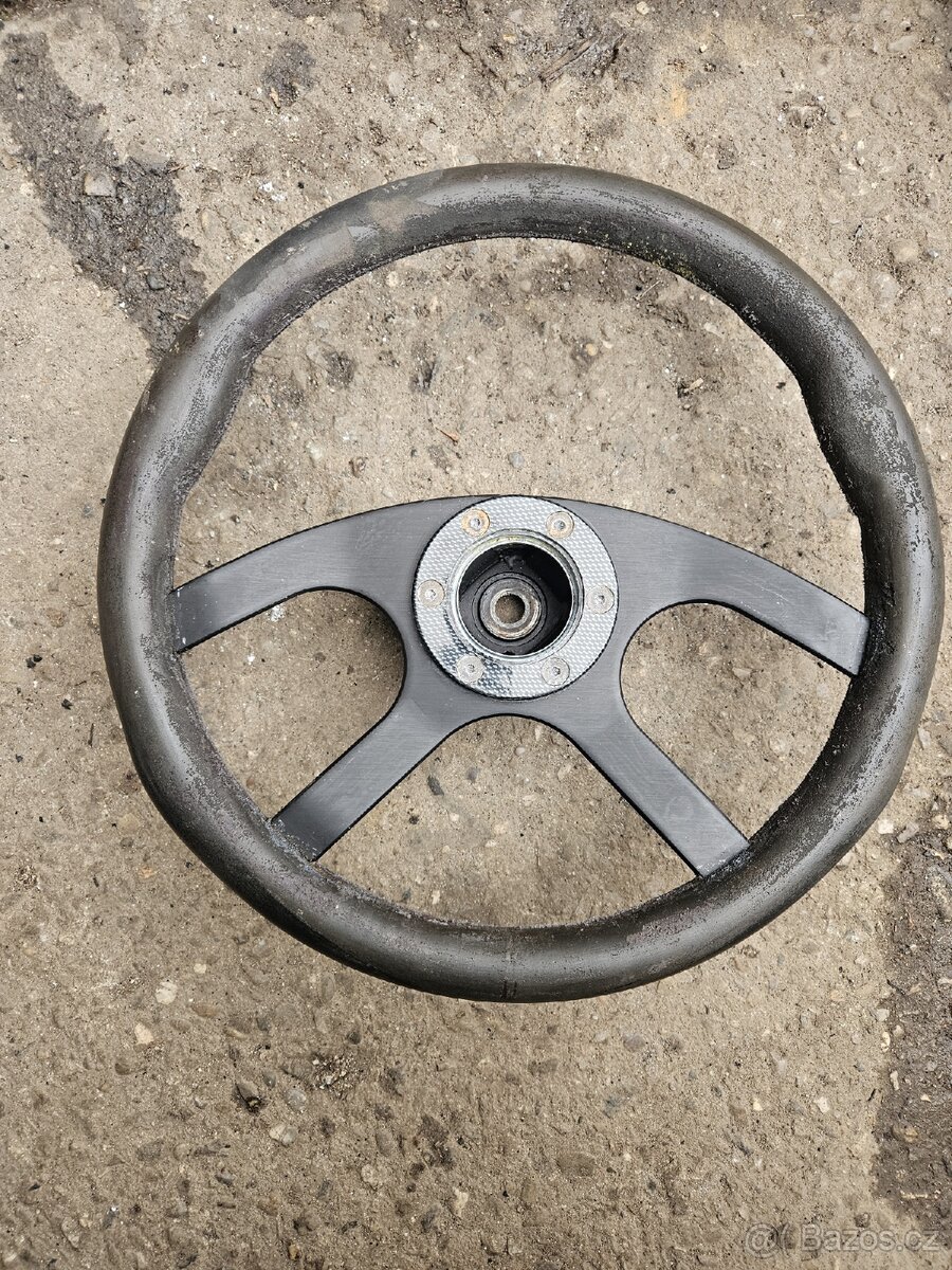 Sportovní volant RAID+nába. - 8