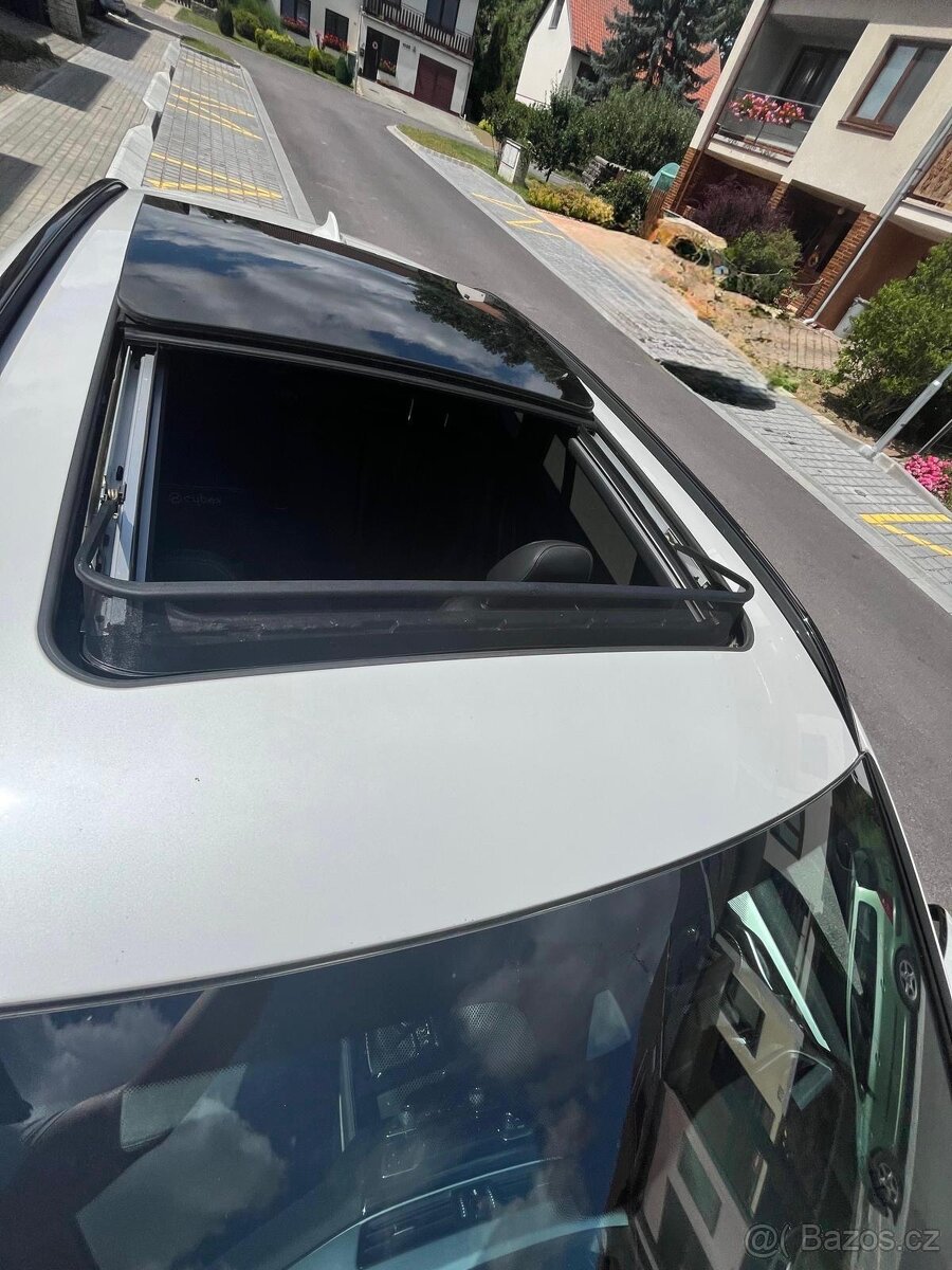 BMW X1 xDrive20d M paket - 8