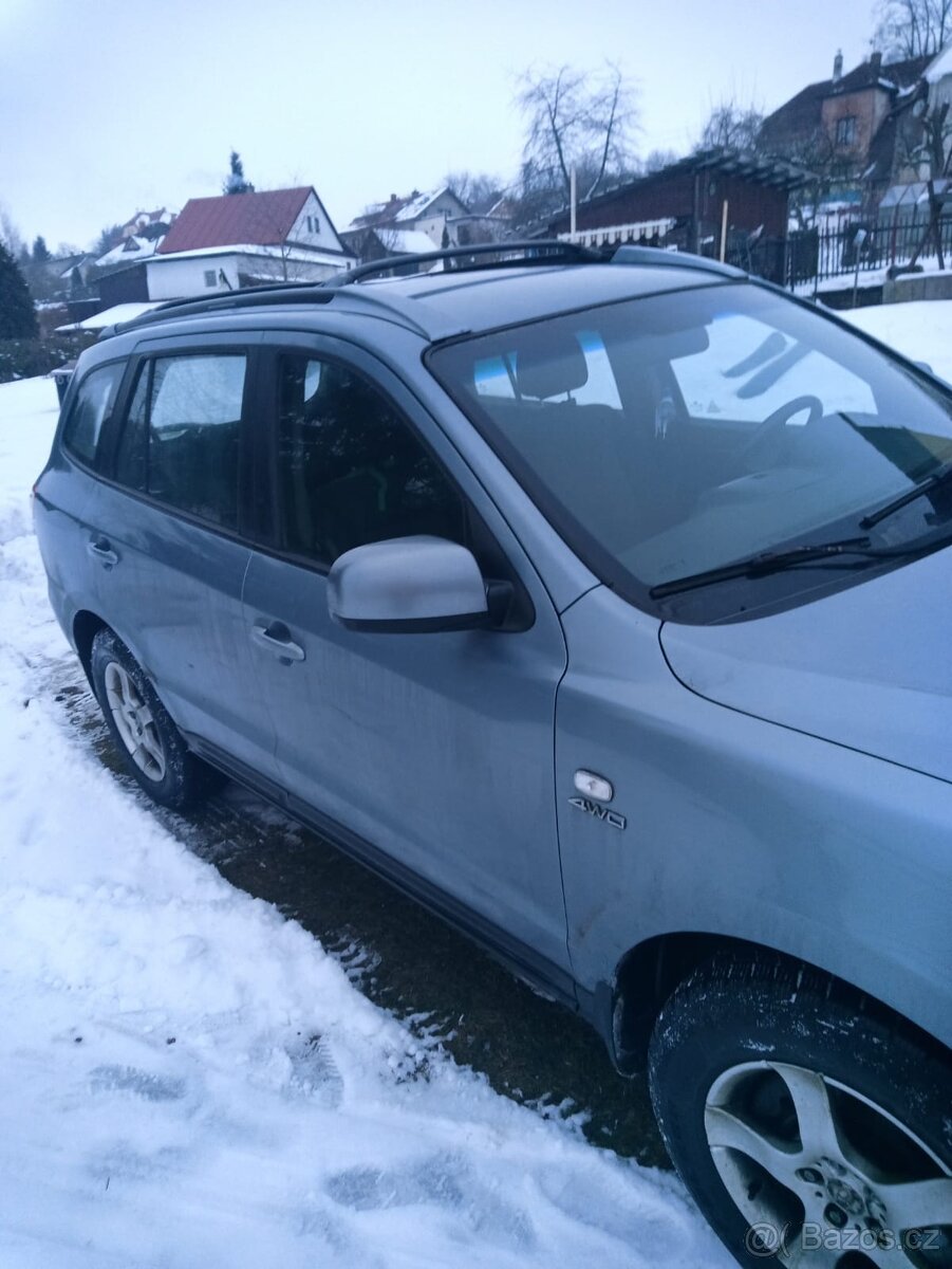 Prodám Hyundai Santa Fe - 8