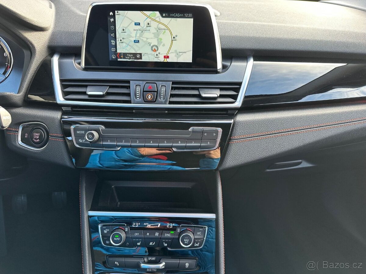 BMW 216i Gran Tourer - CZ - DPH - 8