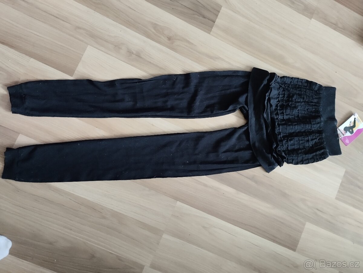 Nové elastické černé kalhoty s vyšitou sukýnkou - 8