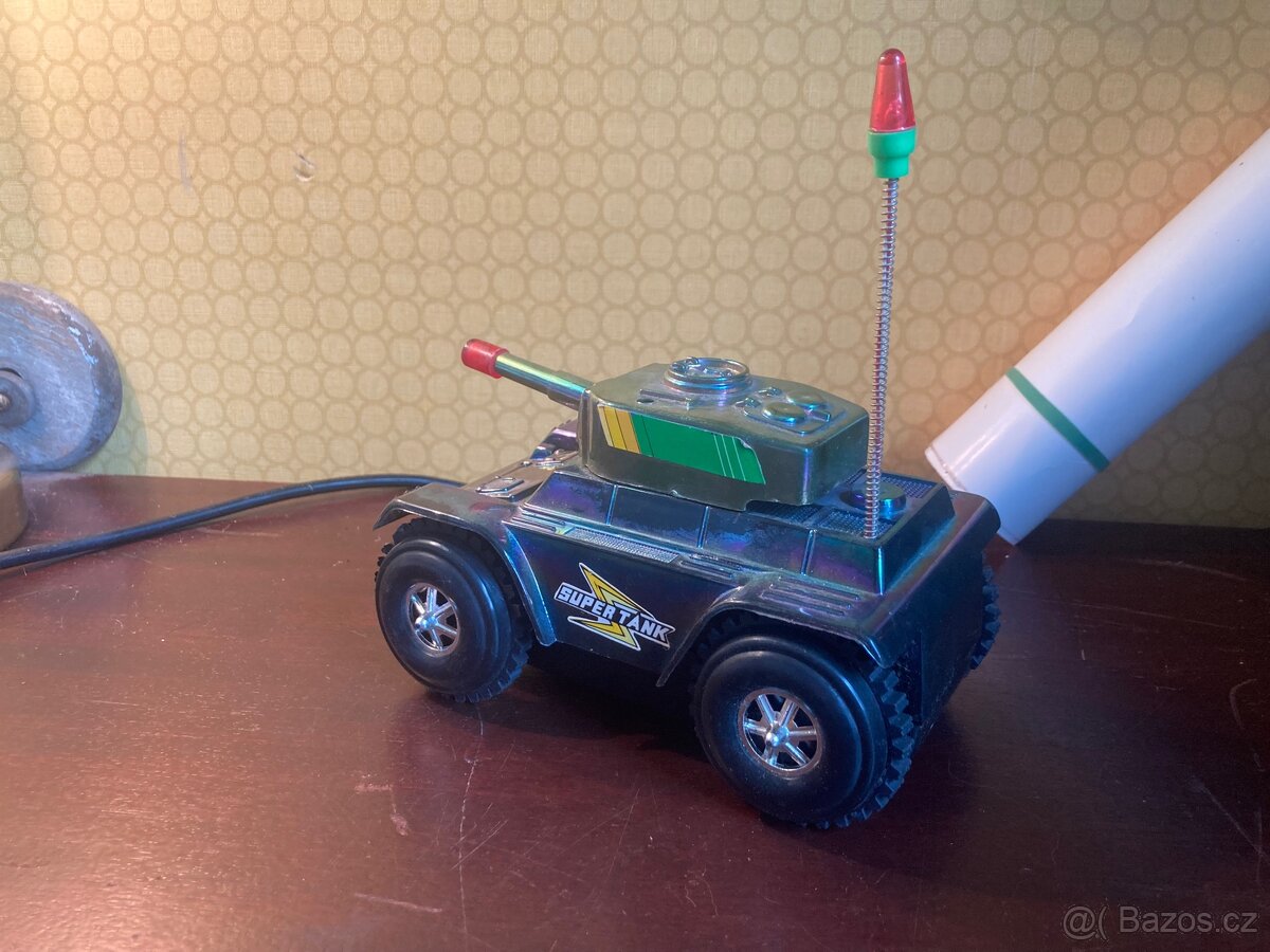 Ruzne Retro hračky - 8