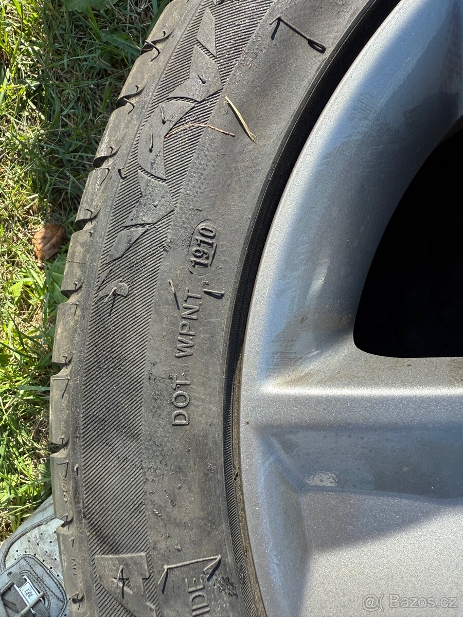 Subaru Legacy outback 2009 BP vybavení kufru - 8