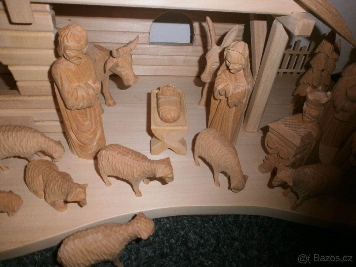 Ručně vyřezávaný český betlém 14a7 - 8