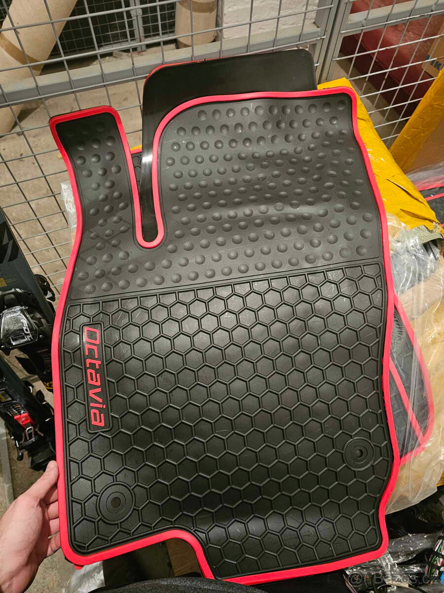 Octavia 3 gumové koberce - 8